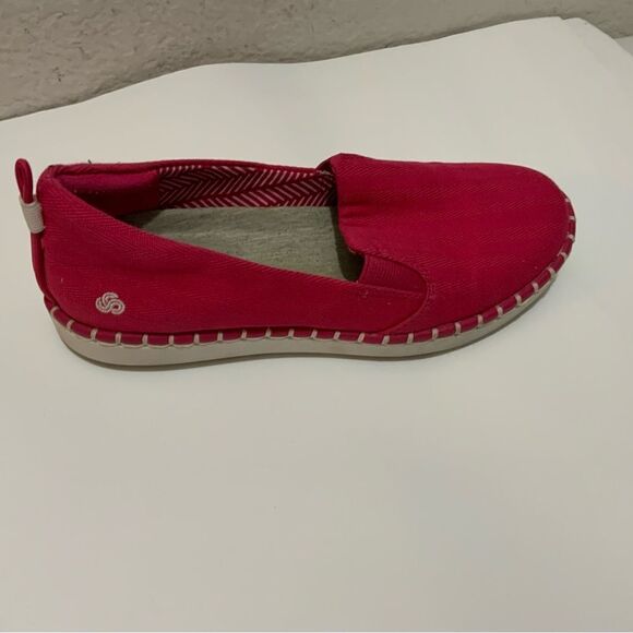 Cloudsteppers by Clarks Step Glow Slip Pink Canvas Loafer Flats Shoes Womens 5M - Picture 1 of 10
